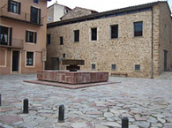 Plaça Abadessa Emma